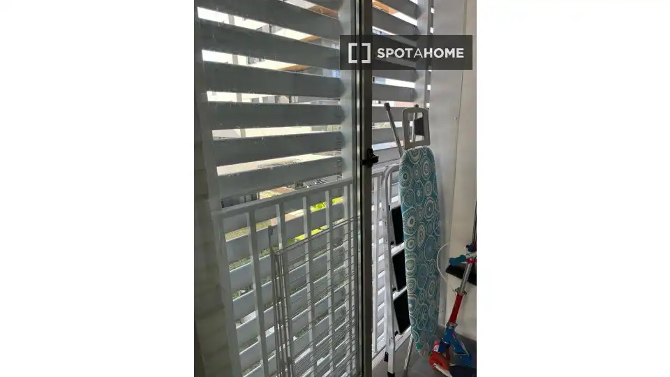 Room in Valencia, Valencia