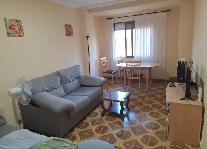 Wohnzimmer von Wohnung zur Miete in San Vicente del Raspeig / Sant Vicent del Raspeig mit Terrasse, Möbliert und Ofen