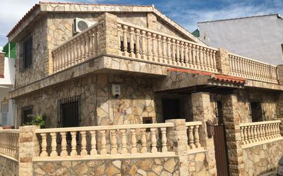 Exterior view of House or chalet for sale in Málaga Capital  with Air Conditioner, Terrace and Furnished