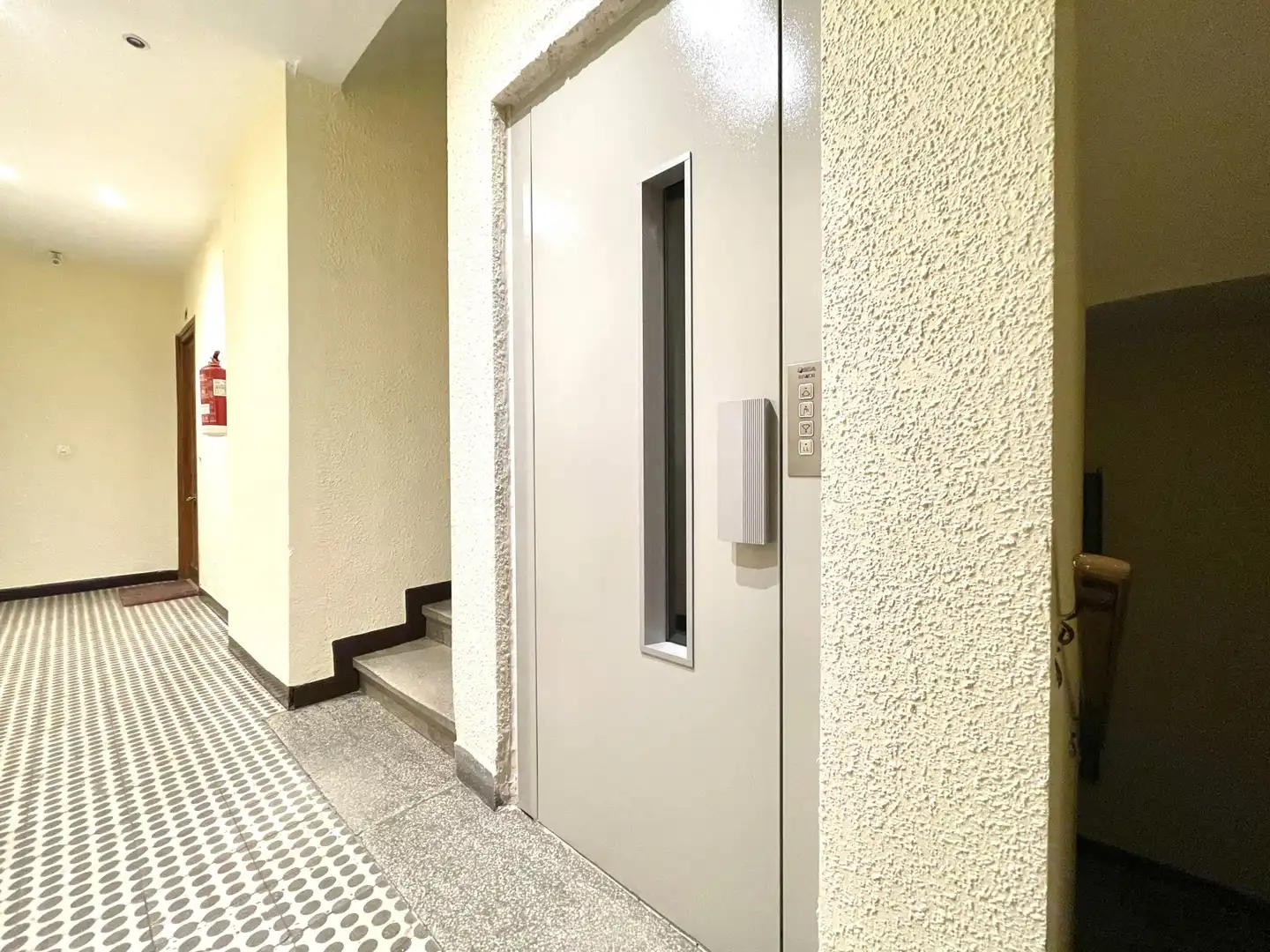 Flat with lift to rent in RIOS ROSAS, imagen 18