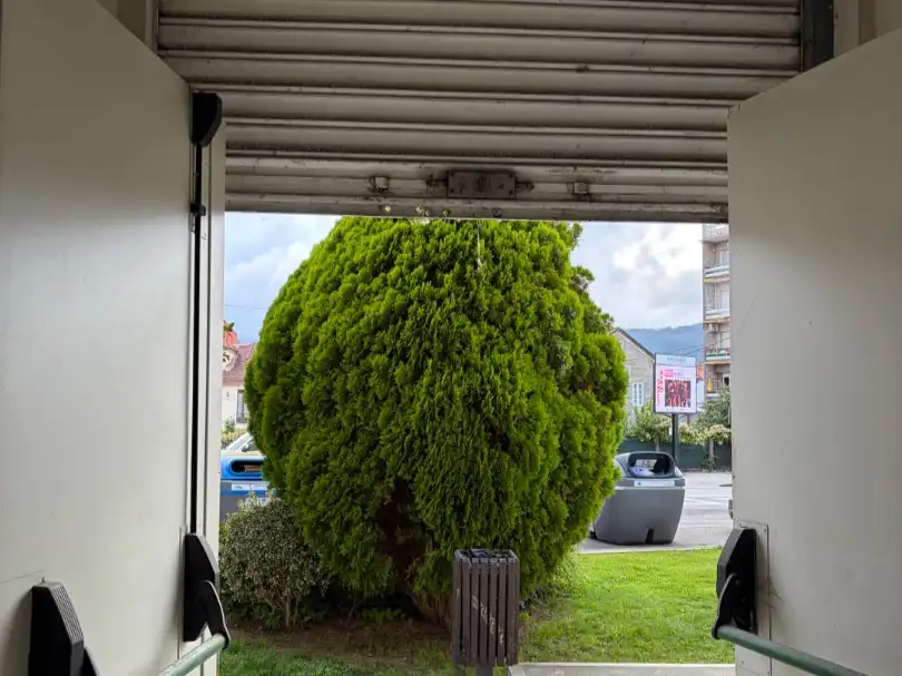 Aparcament de Local de lloguer en Soutomaior amb Aire condicionat i Calefacció