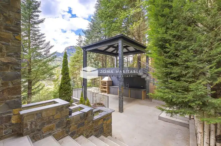 Casa aparellada amb jardí en venda a L'Aldosa - Anyós, imagen 18
