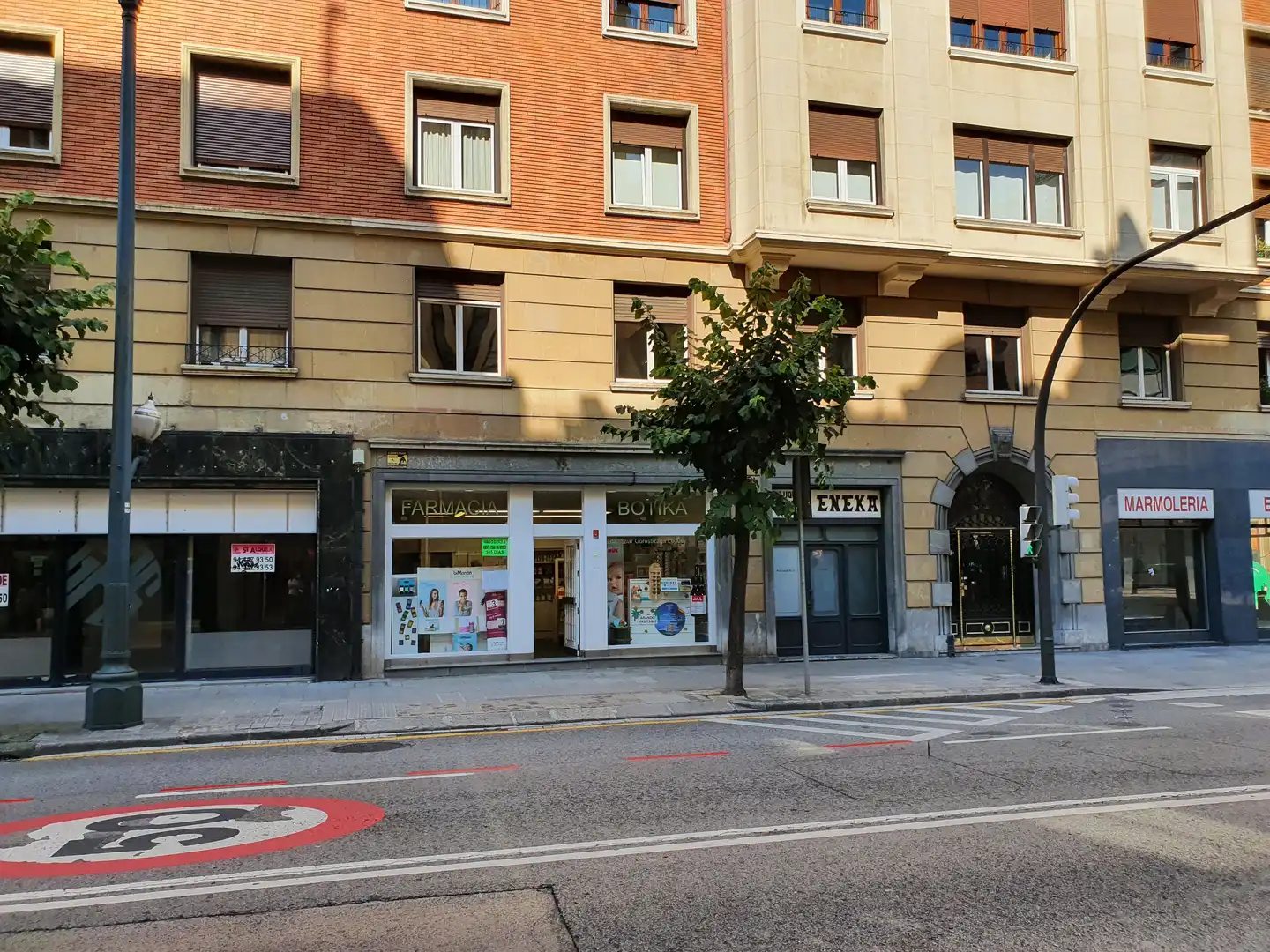 Locale commerciale in vendita a Abando - Albia