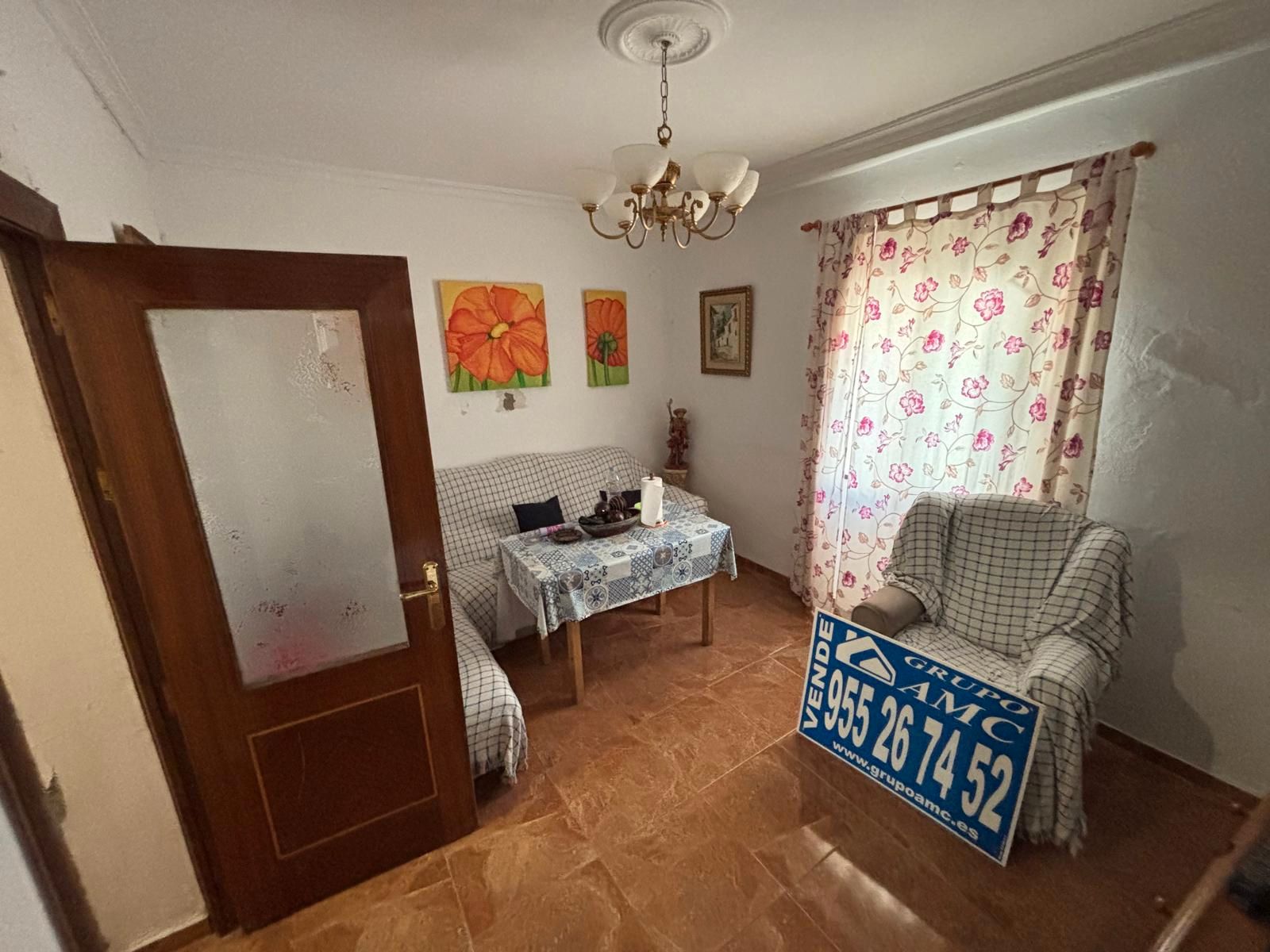 Living room of House or chalet for sale in  Sevilla Capital  with Air Conditioner and Storage room
