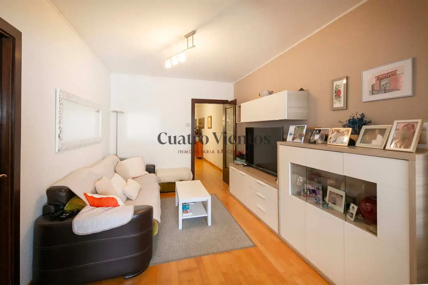 Living room of Flat for sale in Barcelona  with Heating, Terrace and Oven