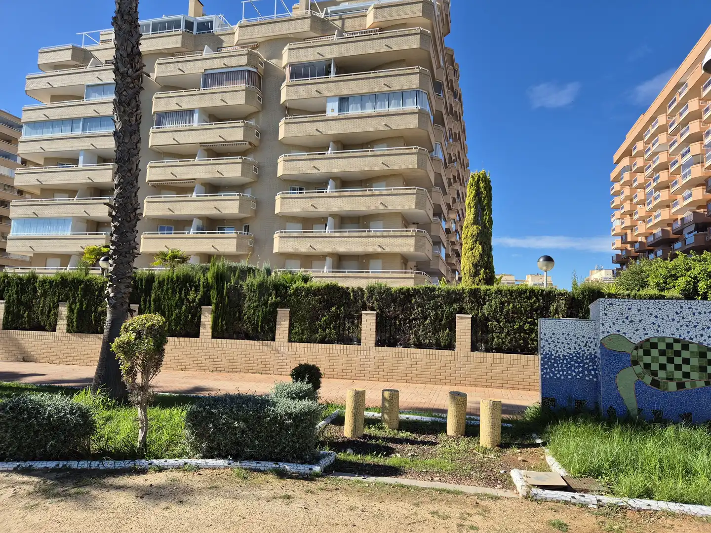 Exterior view of Flat for sale in Oropesa del Mar / Orpesa  with Air Conditioner, Terrace and Swimming Pool
