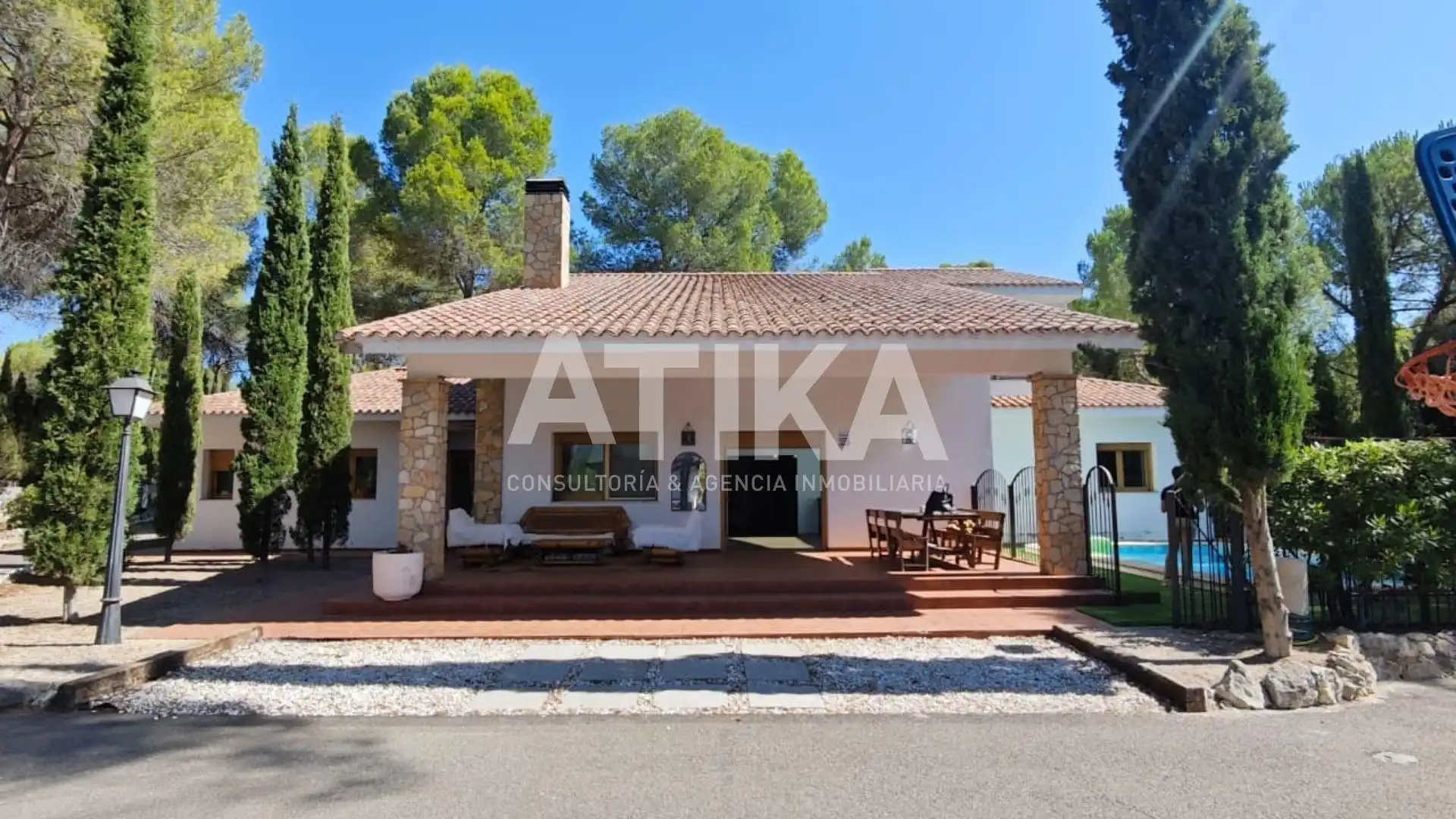 Exterior view of Houses for sale in Ontinyent  with Air Conditioner, Heating and Private garden