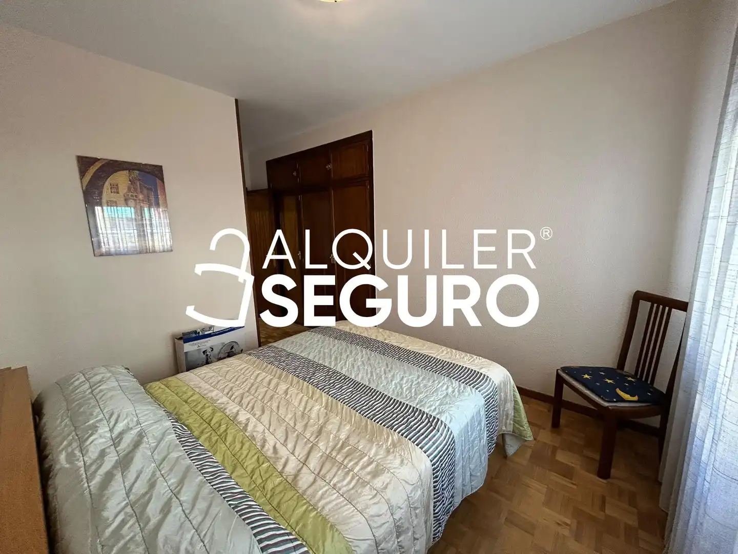 Habitación de Piso de alquiler en Madrid con Aire acondicionado, Calefacción y Amueblado