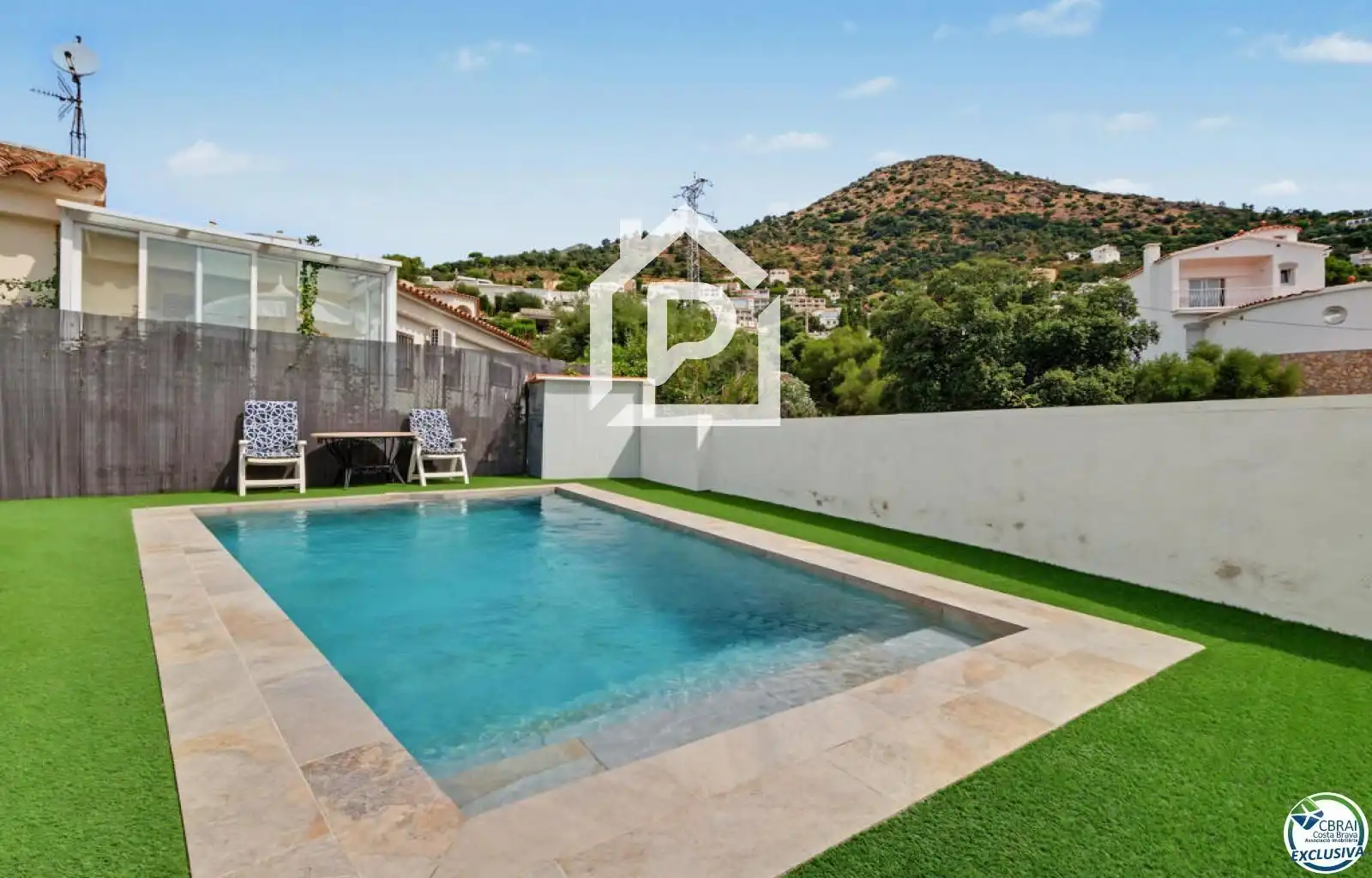 Chalet con piscina en venta en cordova, imagen 3
