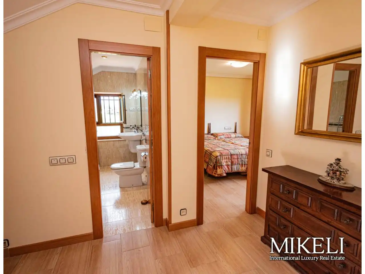 Bathroom of Houses for sale in Llanes  with Heating, Private garden and Terrace