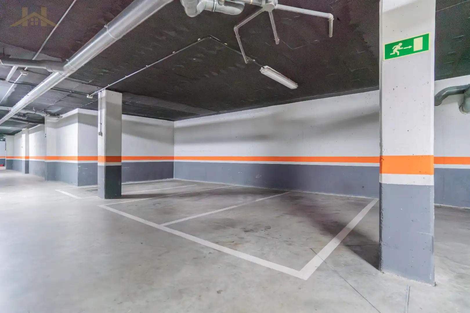 Parking of Flat for sale in Navalcarnero  with Heating, Parquet flooring and Storage room