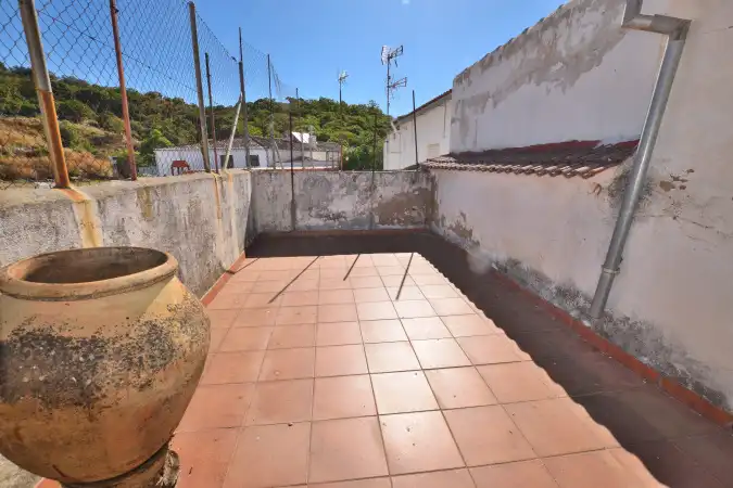 Terrassa de Casa adosada en venda en Faraján amb Terrassa, Traster i Balcó