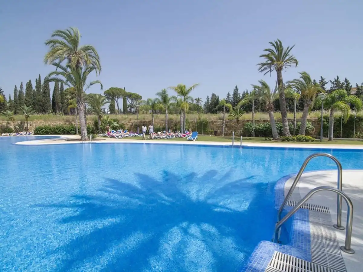 Apartment mit Pool zum Verkauf in Nueva Andalucía, imagen 3