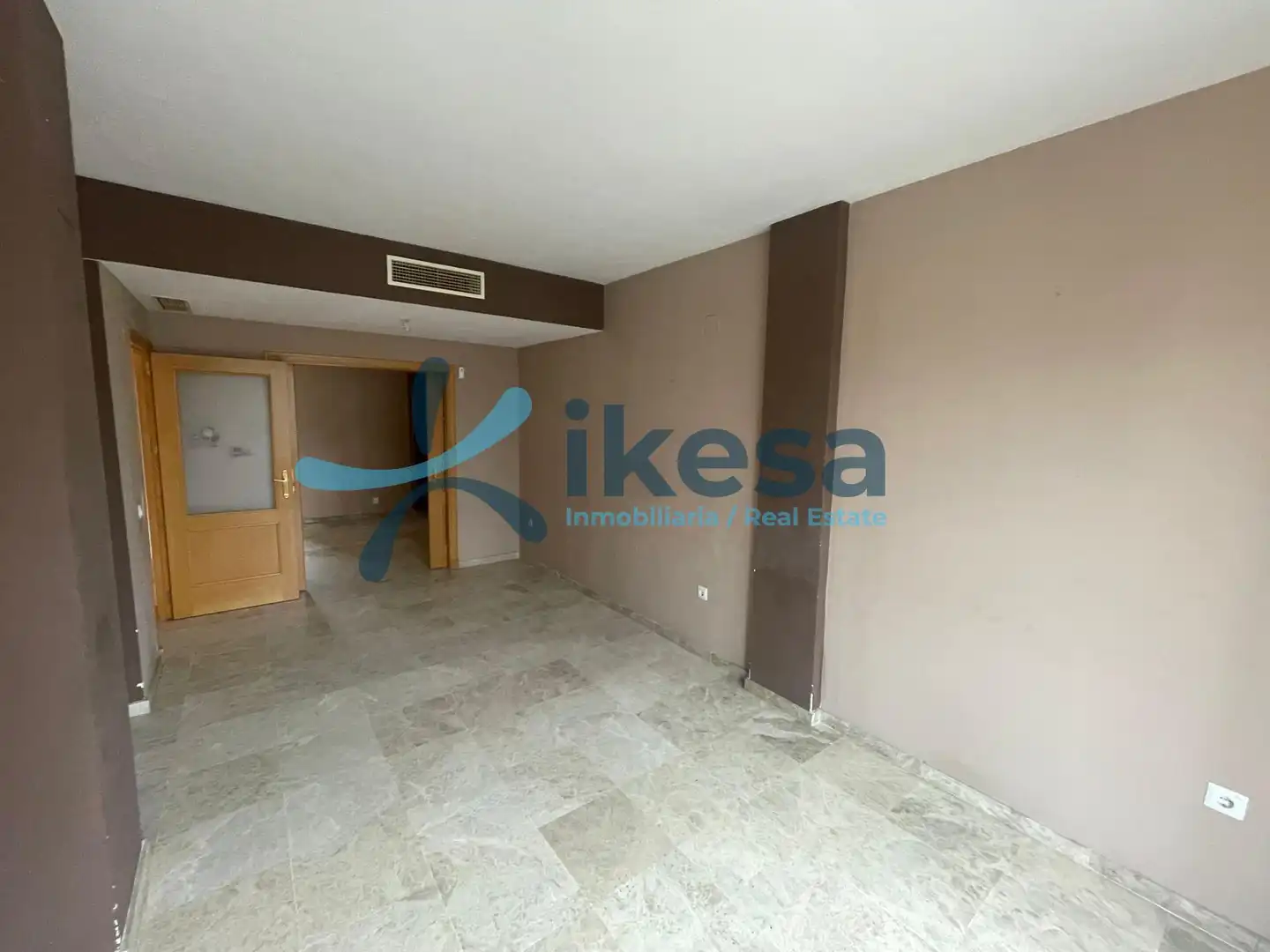 Casa adosada en venta en Castilleja de la Cuesta con Aire acondicionado