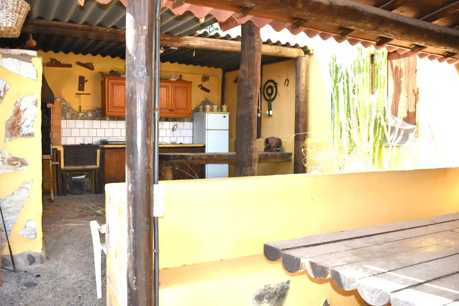 Cuina de Casa o xalet en venda en La Aldea de San Nicolás  amb Jardí privat, Terrassa i Piscina