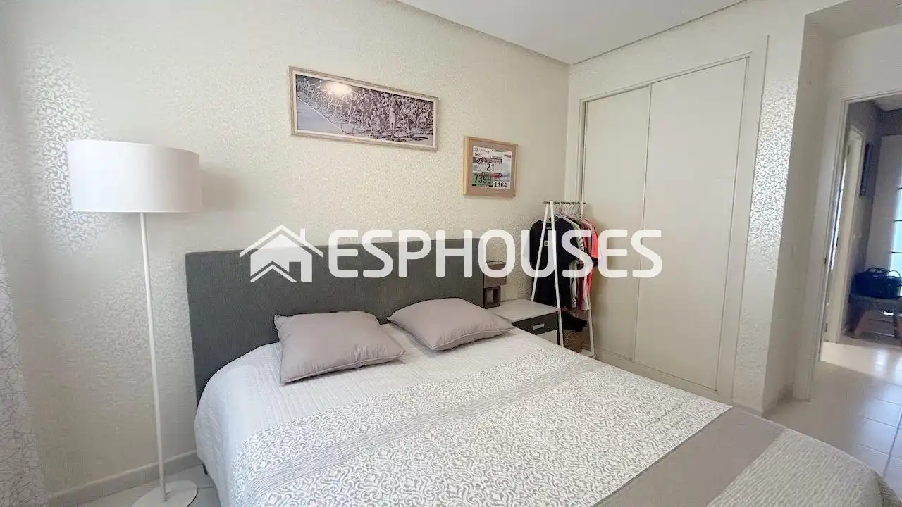 Bedroom of Flat for sale in Altea  with Air Conditioner, Heating and Terrace