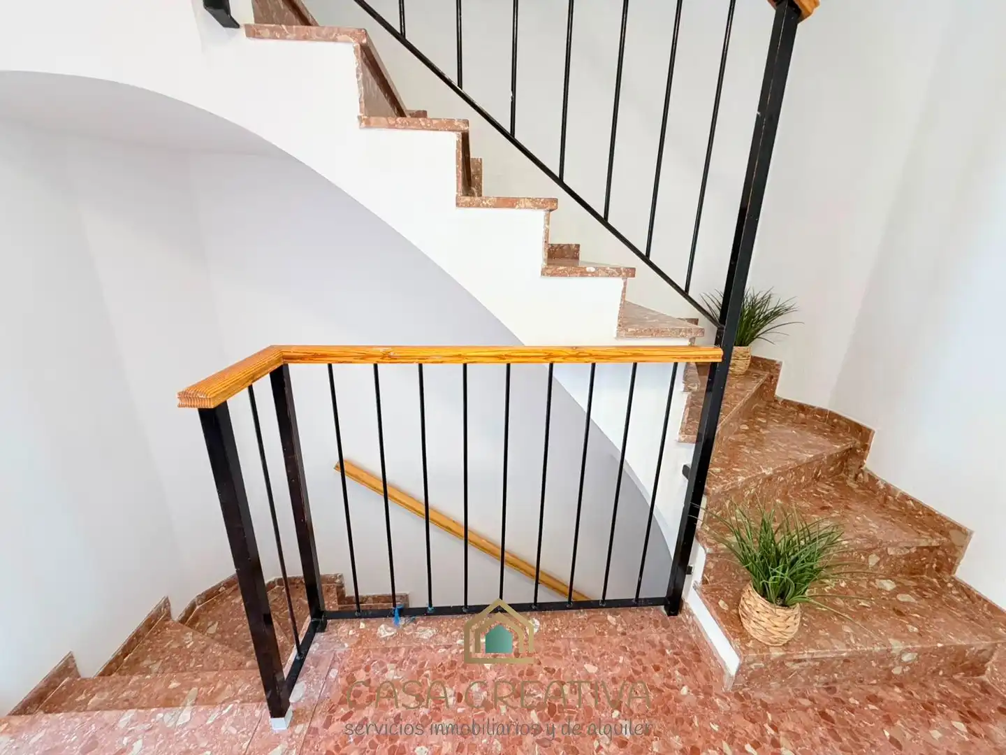 Casa adosada en venta en Picanya con Jardín privado, Terraza y Trastero