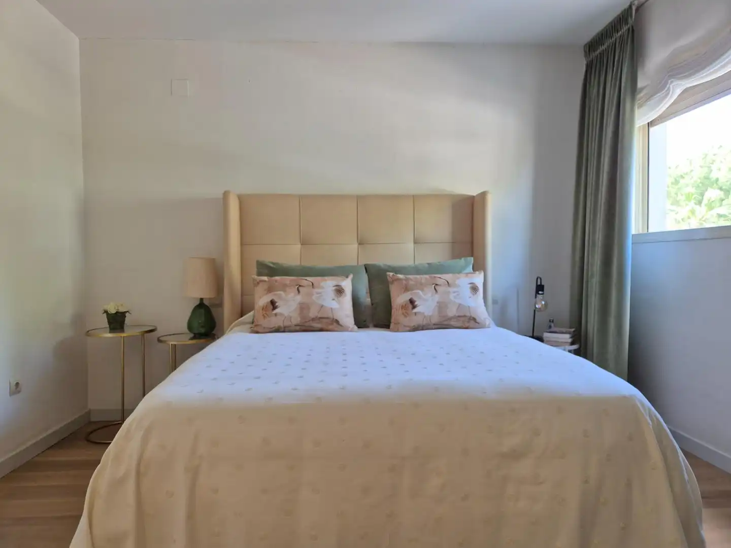 Habitación de Casa adosada de alquiler en Alcalá de Guadaira con Aire acondicionado, Calefacción y Jardín privado