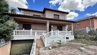 Exterior view of Houses for sale in Carranque  with Terrace