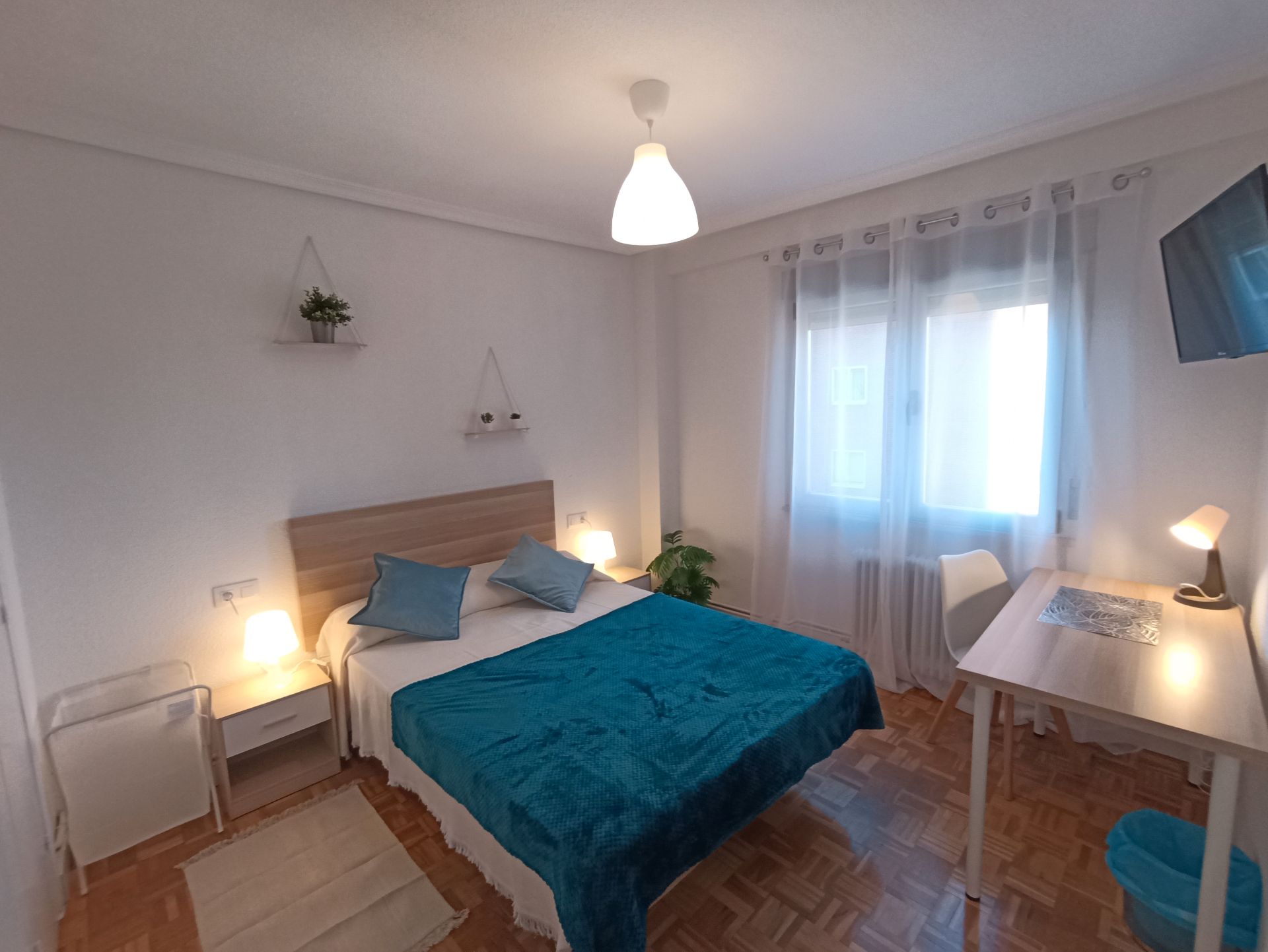 Flat to share in Calle Hornos Caleros, 29, Estación