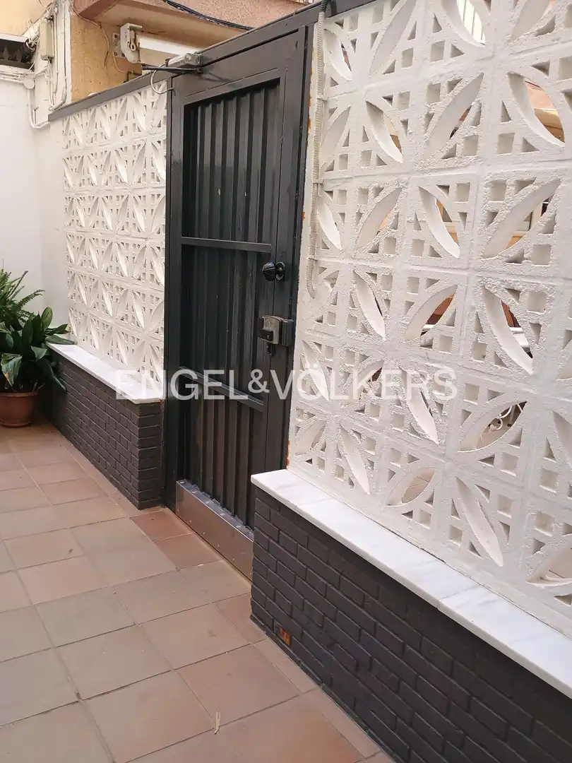 Vista exterior de Apartamento en venta en Chipiona con Calefacción y Terraza