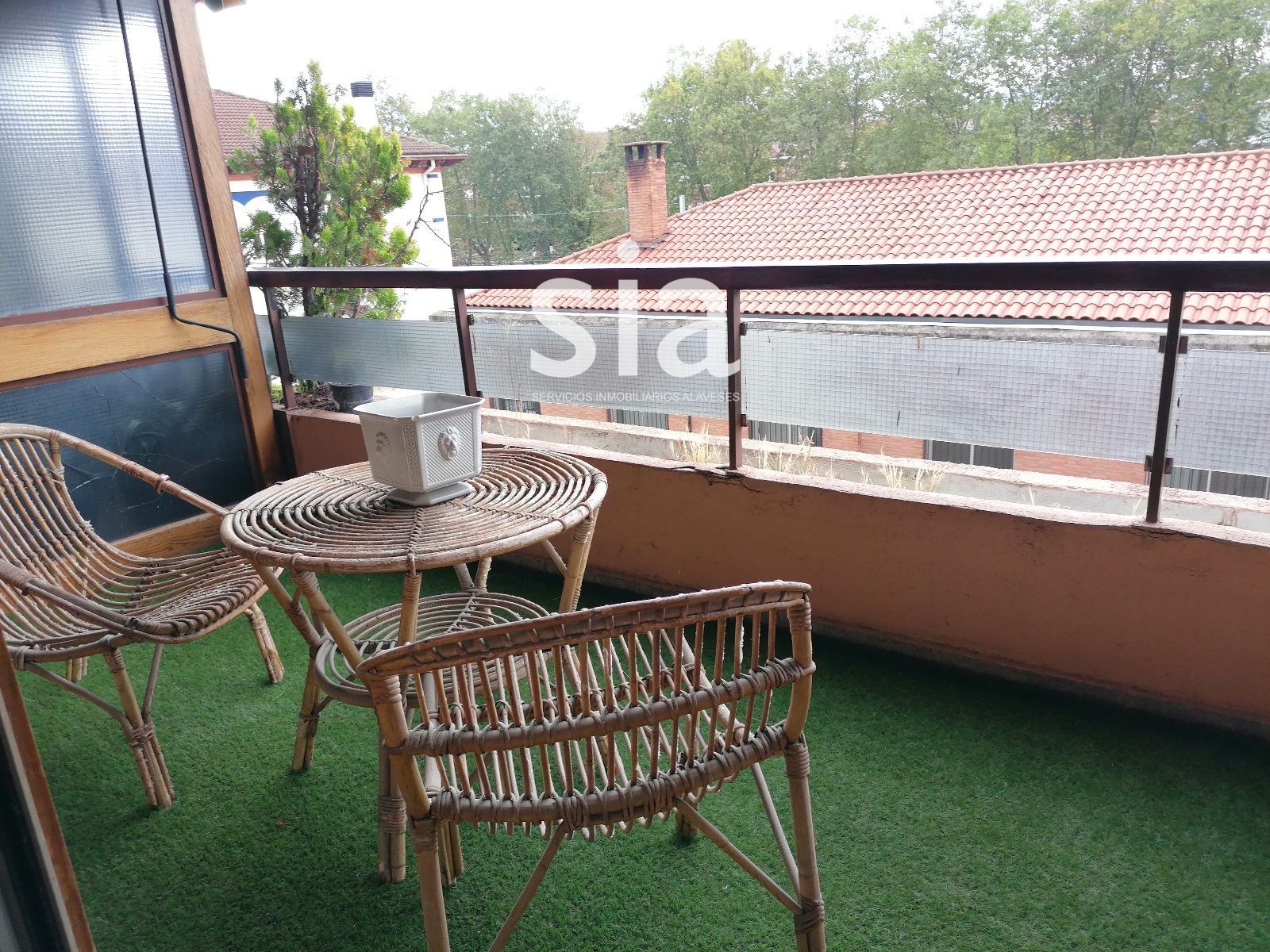 Terraza de Piso en venta en Vitoria - Gasteiz con Calefacción, Parquet y Terraza