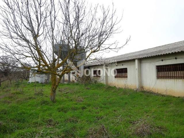 Terreno industrial en Venta en LR-207 en Rodezno