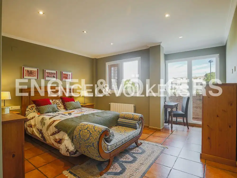 Bedroom of Houses for rent in Torrent  with Air Conditioner, Heating and Private garden