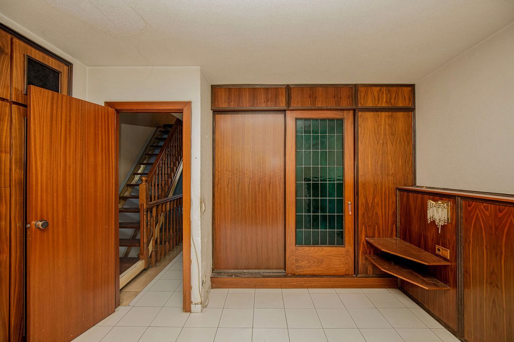 Single-family semi-detached for sale in Olot  with Terrace