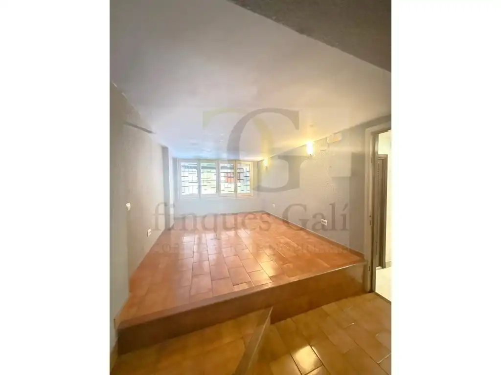 Commercial properties for rent in Manresa