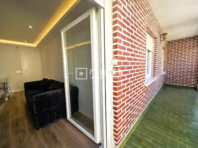 Balcony of Flat for sale in Pintores - Ferial