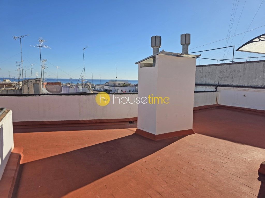 Terrace of Attic for sale in Badalona
