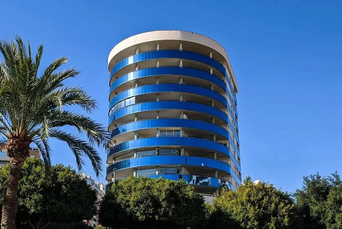 Apartment with pool for sale in Calle XALOC