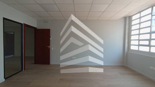 Local comercial en Alquiler en Carrer de Morales en Barri de les Corts