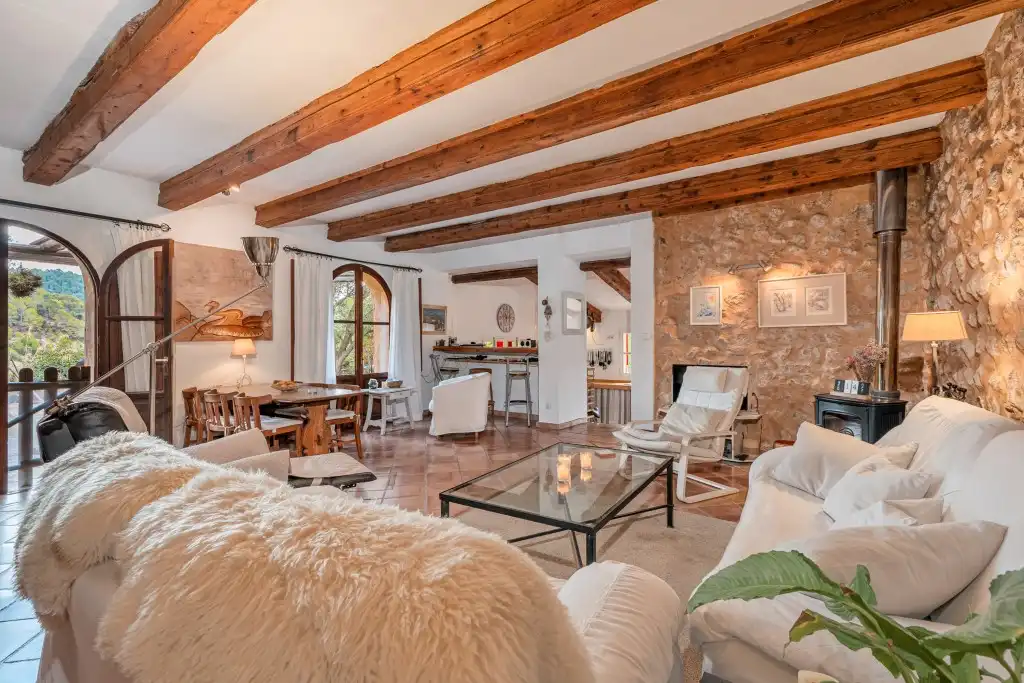 Sala de estar de Finca rústica en venta en Andratx con Jardín privado, Parquet y Terraza