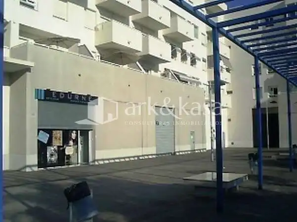 Exterior view of Commercial properties for rent in Paterna