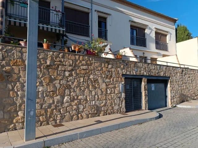 Außenansicht von Maisonette zum Verkauf in Baeza mit Terrasse und Balkon