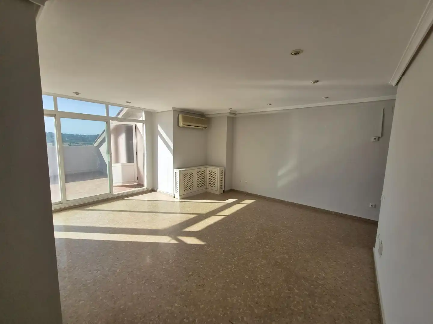 Ático en venta en Godella con Calefacción y Terraza