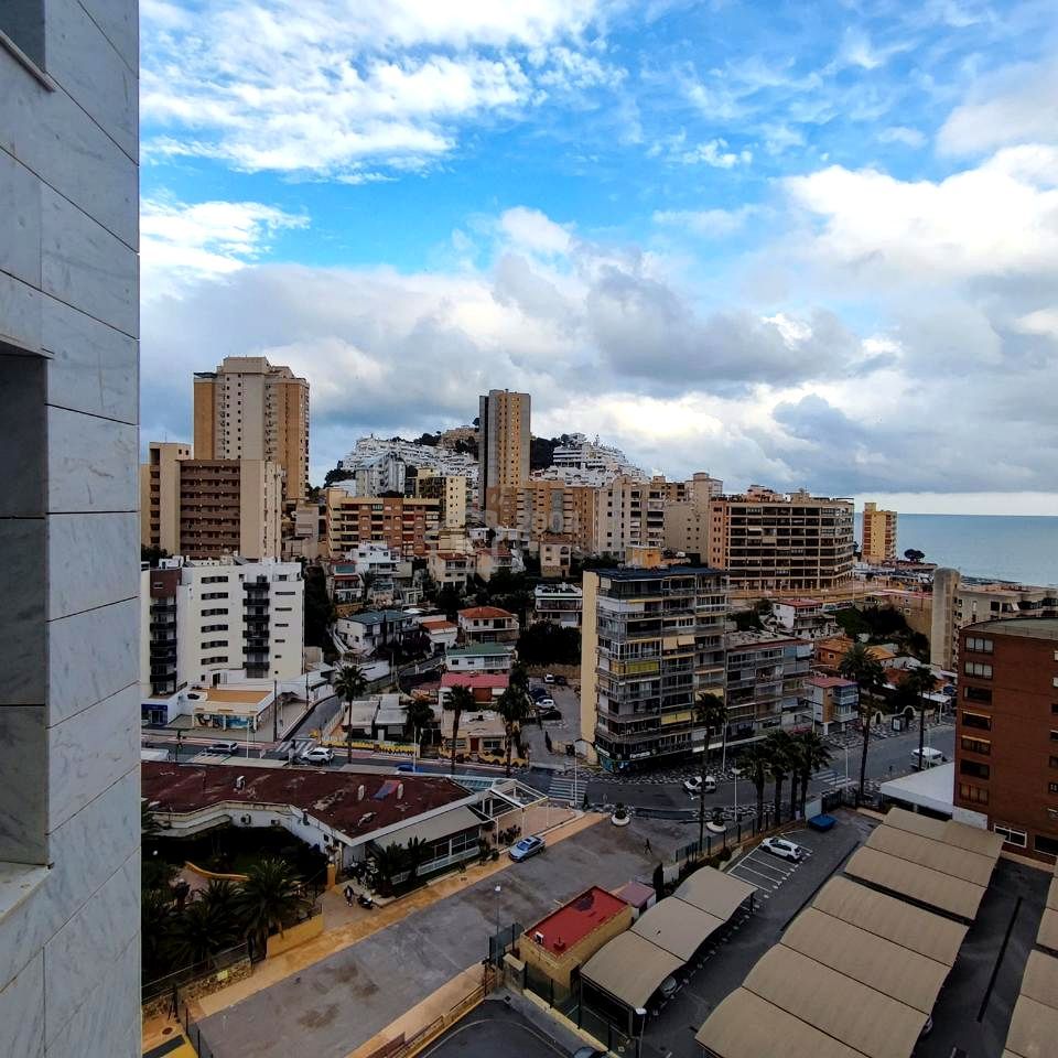 Vista exterior de Piso en venta en Villajoyosa / La Vila Joiosa con Terraza, Amueblado y Piscina comunitaria