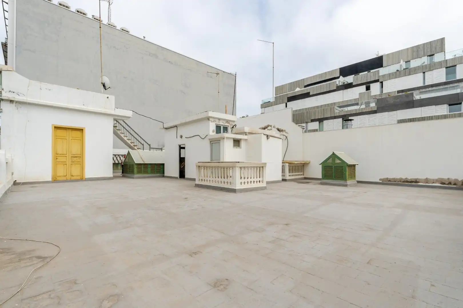 Vista exterior de Edificio en venta en Las Palmas de Gran Canaria