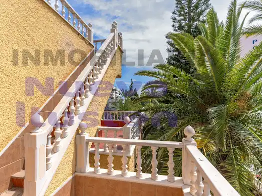 Balcony of Houses for sale in Roquetas de Mar  with Air Conditioner, Heating and Private garden