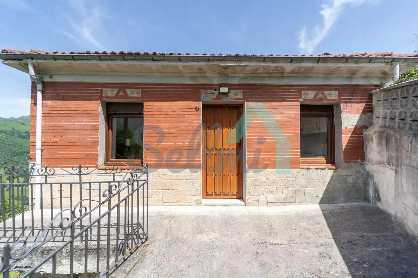 Vista exterior de Casa o chalet en venta en Laviana con Jardín privado, Parquet y Terraza