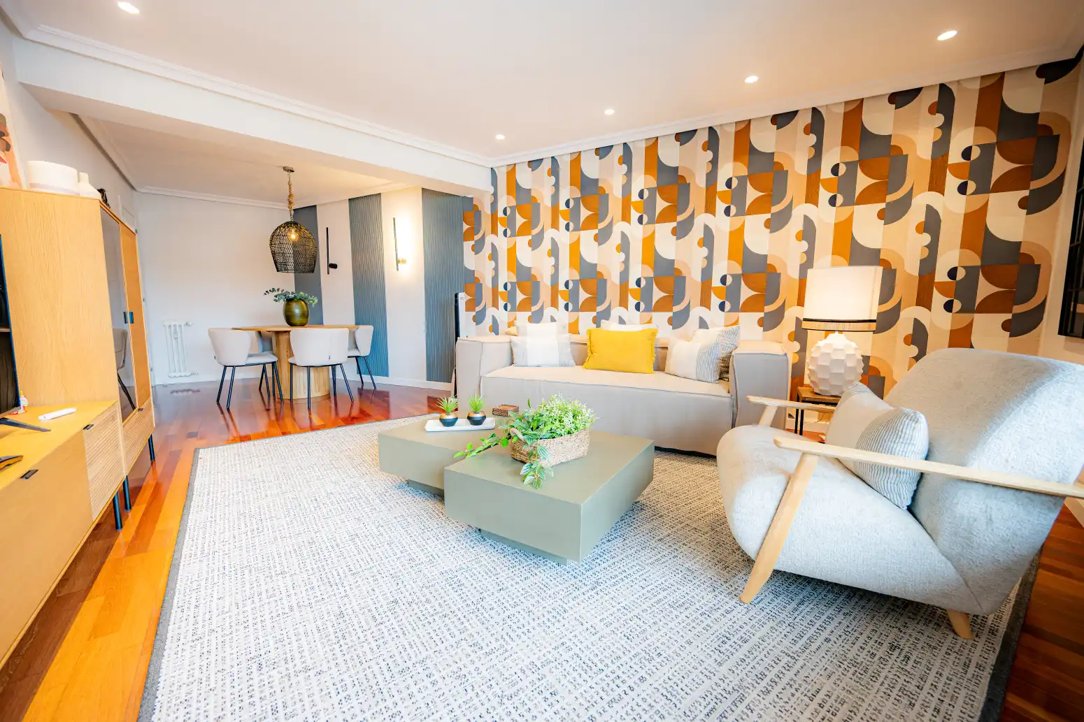 Living room of Flat for sale in Oviedo   with Heating, Parquet flooring and Terrace