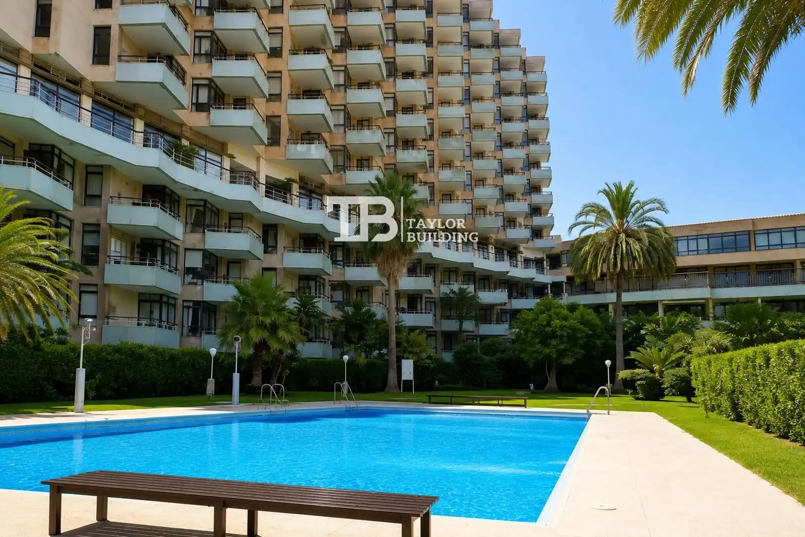 Vista exterior de Pis en venda en  Palma de Mallorca amb Terrassa, Piscina i Piscina comunitària