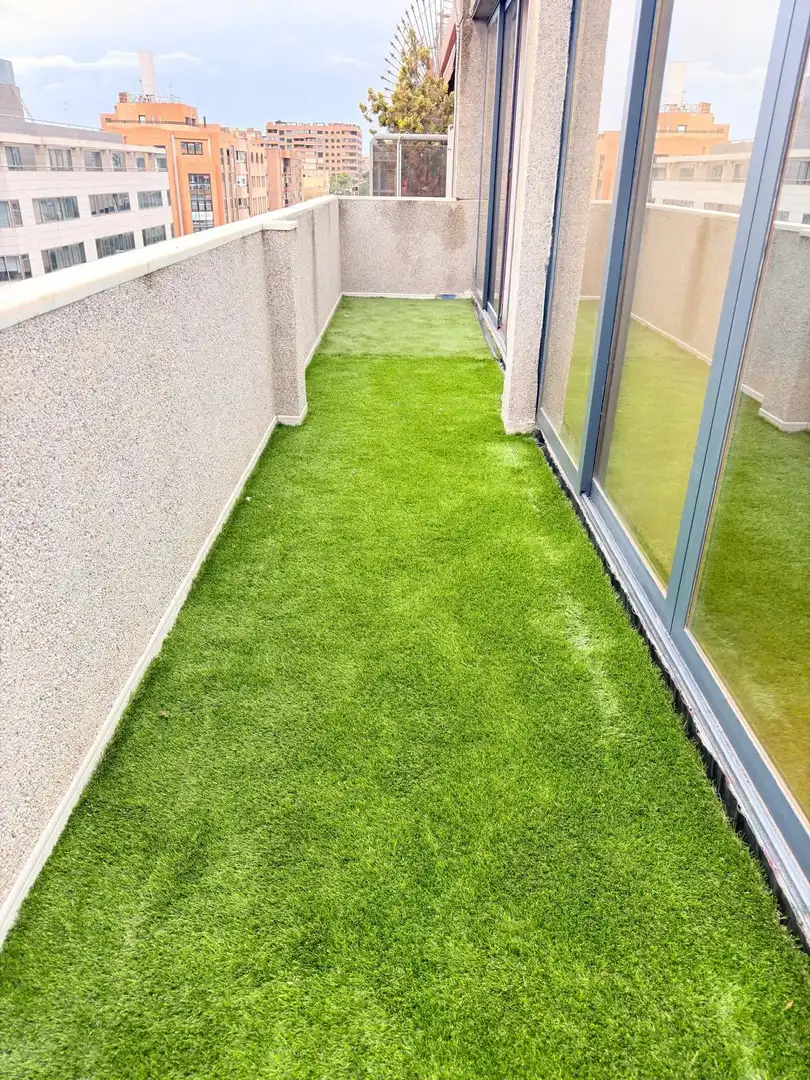 Terrasse von Dachboden zur Miete in Alicante / Alacant mit Klimaanlage, Heizung und Terrasse