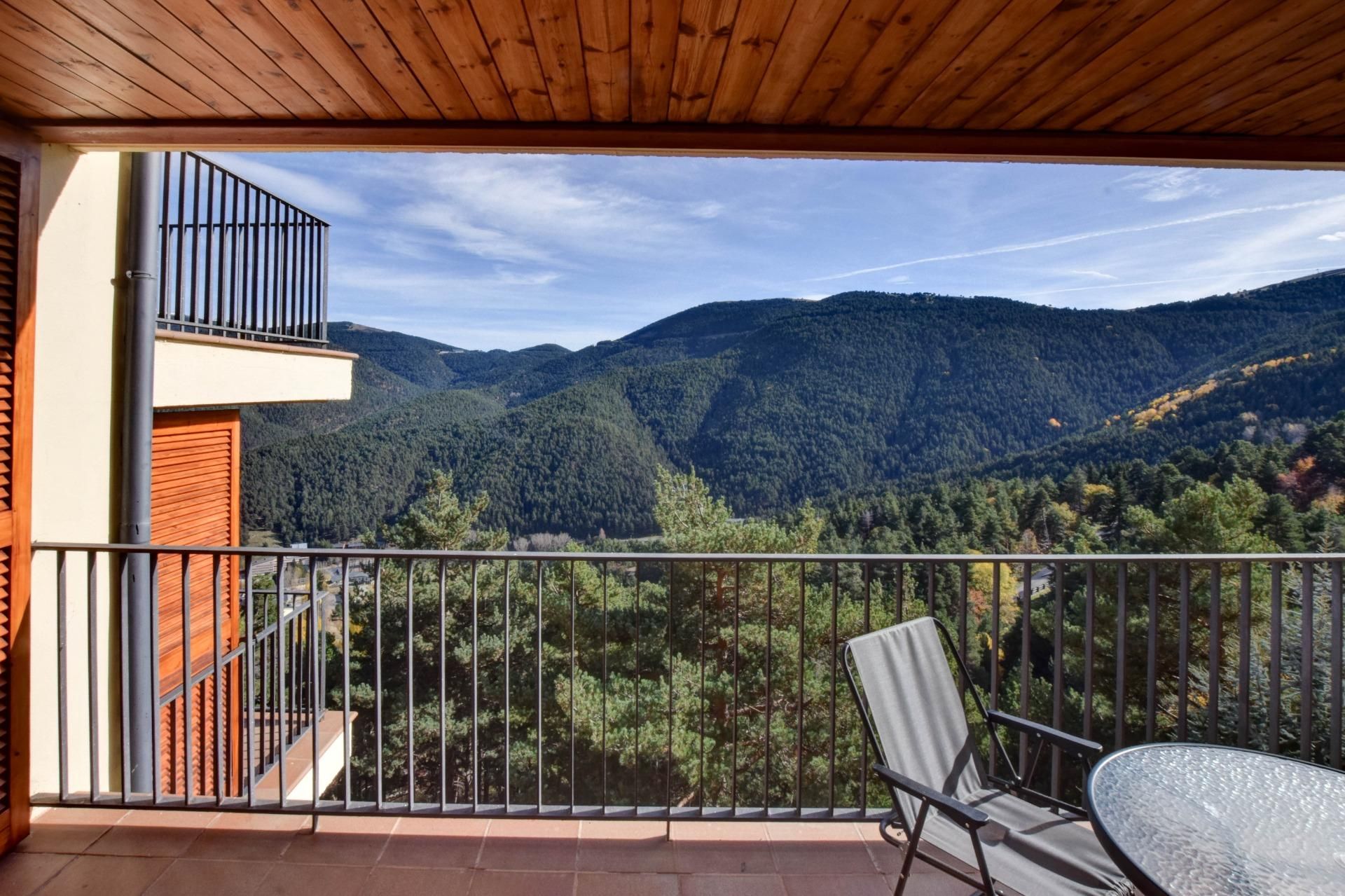 Terrace of Apartment for sale in Alp  with Air Conditioner, Heating and Terrace