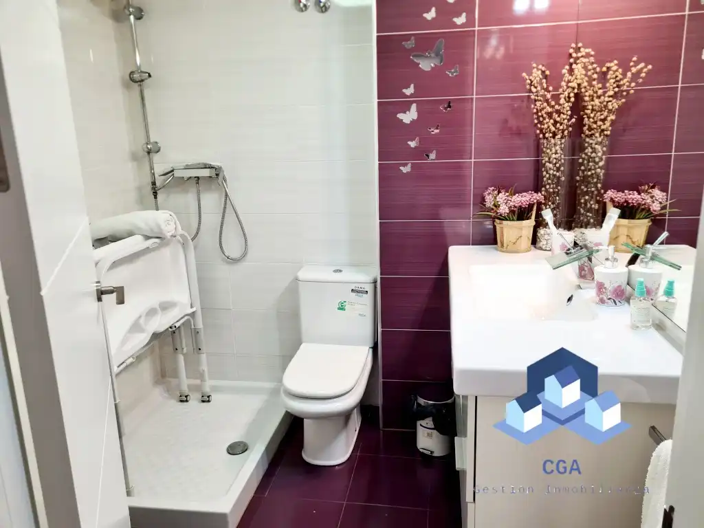 Baño de Piso en venta en Lorca con Aire acondicionado, Calefacción y Parquet