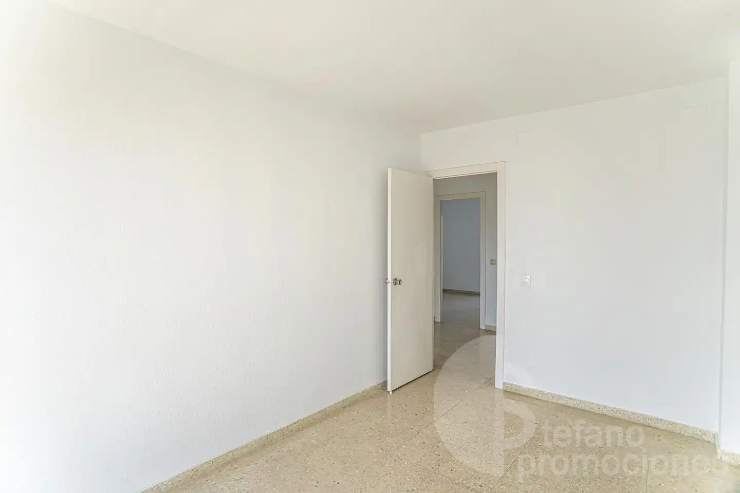 Schlafzimmer von Dachboden zum Verkauf in Málaga mit Terrasse und Gemeinschaftspool