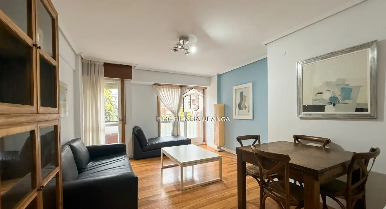 Vista exterior de Piso en venta en Laredo con Terraza