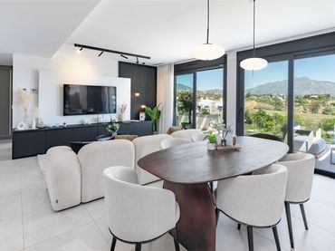 Attico con balcone in vendita a Estepona Pueblo